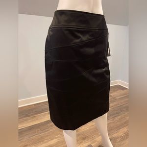 Size 10 Alfani evening/cocktail bandage-style knee-length skirt.